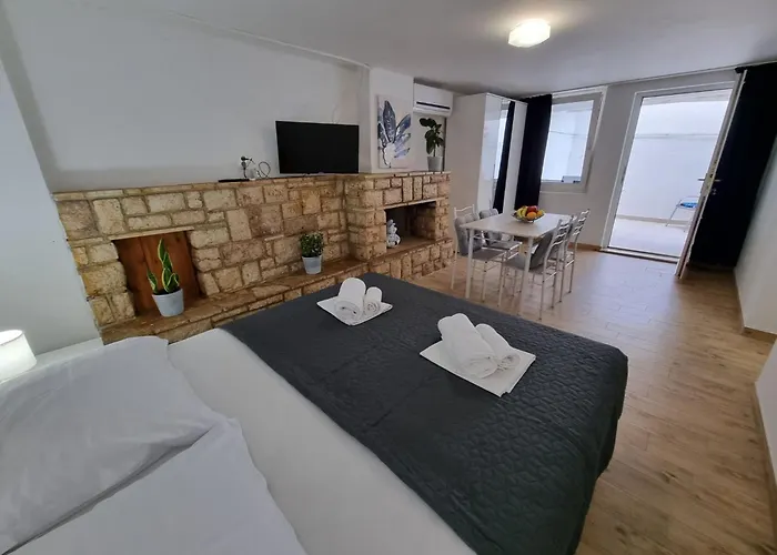 Apartman Wunderschoene In 70m Vom Entfernt By Interhome
