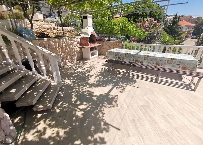 Wunderschoene In 70m Vom Entfernt By Interhome Apartman *